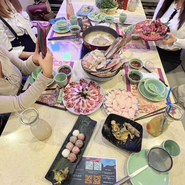 灣仔區必試黃湯鴛鴦花膠雞湯火鍋店🤤