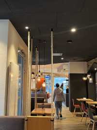 Hamma Café & Bakery