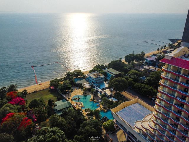 นอนโรงแรมพัทยา ติดหาด บรรยากาศดี