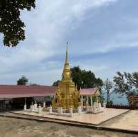 พระอุโบสถสีแดงแห่งเดียวบนเกาะสมุย 7