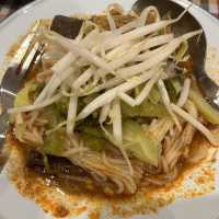 ร้านขนมจีนคุณอุ๋ย 🍝🍜