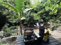 The Hidden Falls ในสวนลับ ลานกางเต็นท์ริมลำธาร🌿