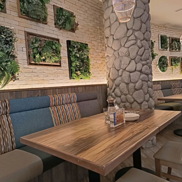 MOLINO 台中草悟廣場店 寵物友善餐廳 手工義大利麵