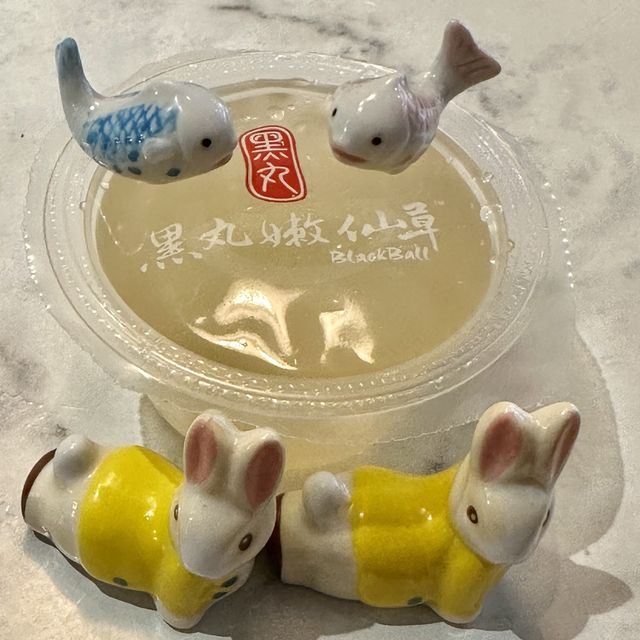 三重市仁愛街（哈帕時尚火鍋）酸菜魚.非吃不可