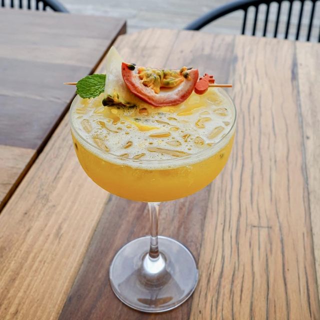 Baan Pomphet Restaurant 