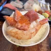 大人気！コスパ最強の豪華海鮮ランチ