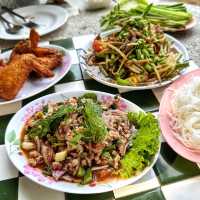 ร้านส้มตำยาย 