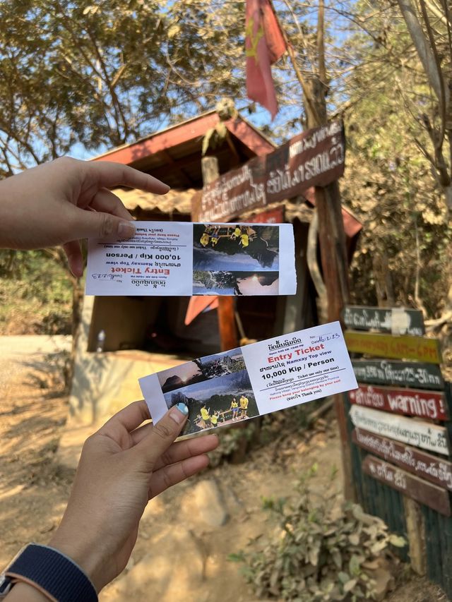 ผาหนามไซ  Nam Xay Viewpoint วังเวียง สปป ลาว