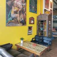Thai Baht Art Antique and Bistro ร้านสุดเกร๋ 