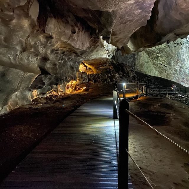 Abraham Lincon at Deer Cave