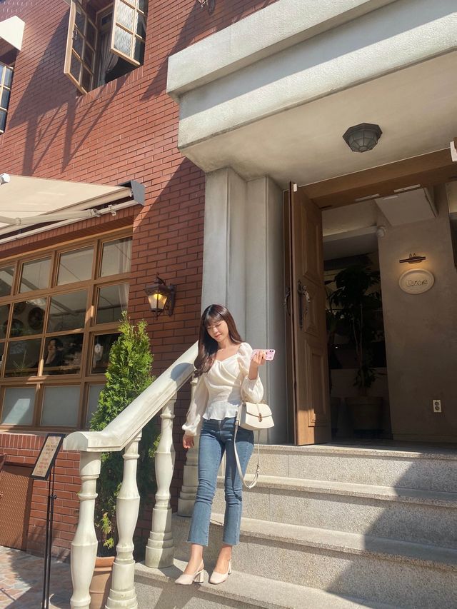 유럽 감성 뿜뿜하는 카페 세르클 한남🍹