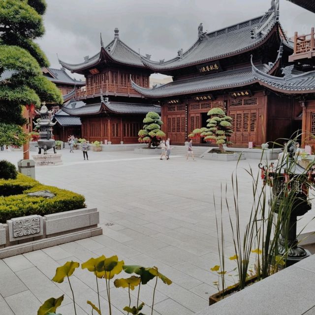 Jade Buddha Temple, Shanghai