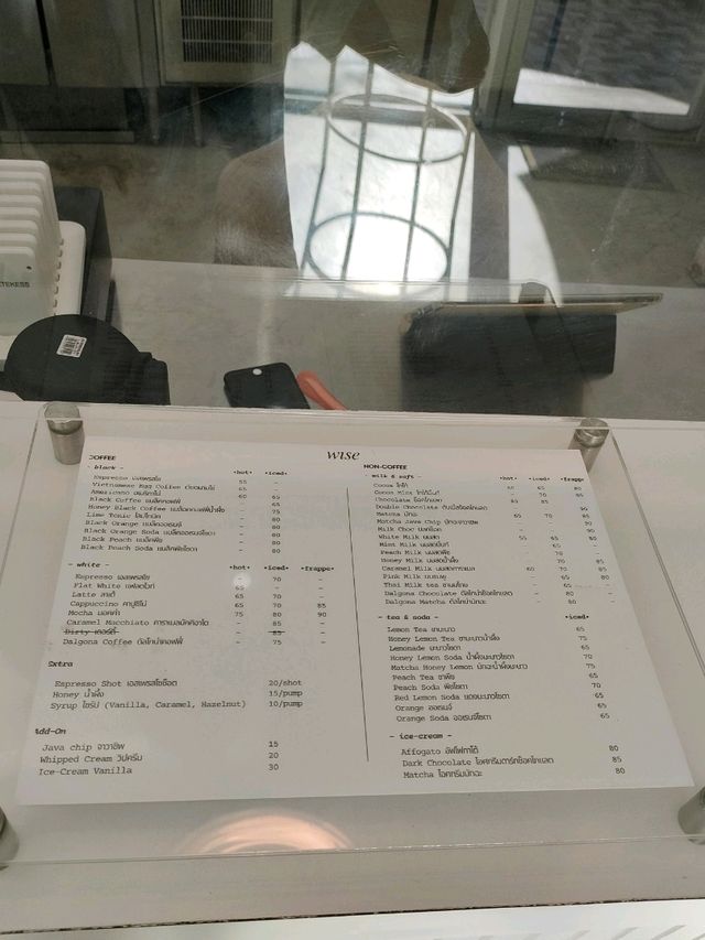 WISE CAFE 