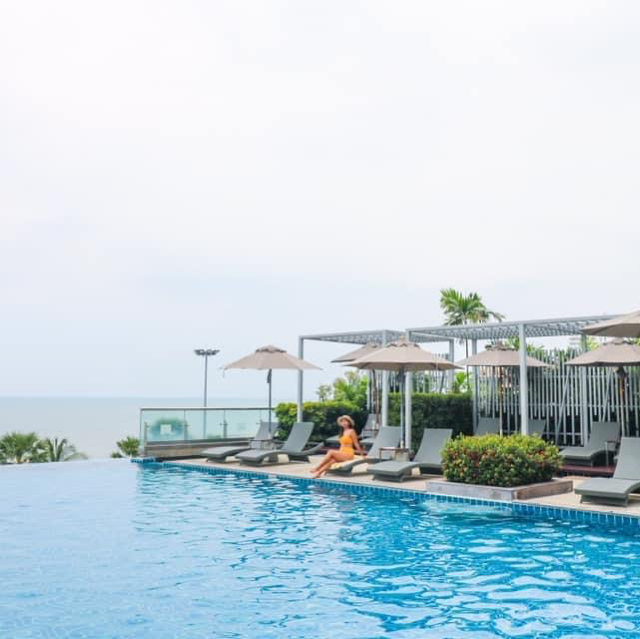 Holiday Inn Pattaya โรงแรมติดหาดพัทยา