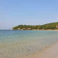 เกาะทะลุ Island รีสอร์ทแอนด์สปา