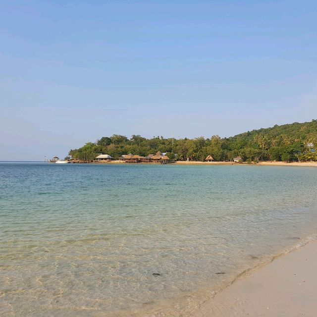 เกาะทะลุ Island รีสอร์ทแอนด์สปา