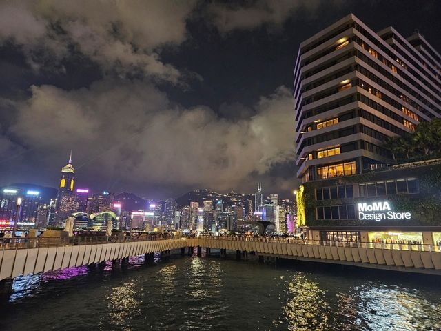 重拾人氣的尖沙咀維多利亞海旁