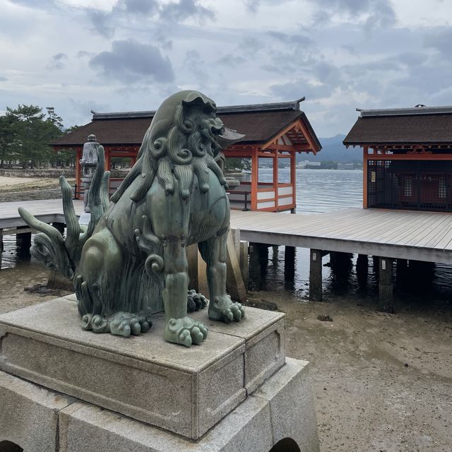 【広島県】早朝の嚴島神社を貸切気分で参拝！