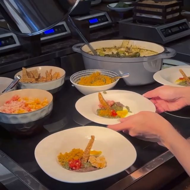 Delicious Halal Buffet 