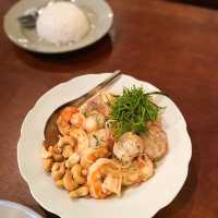 Rasik Local Kitchen - รสิก โลคอลคิทเช่น