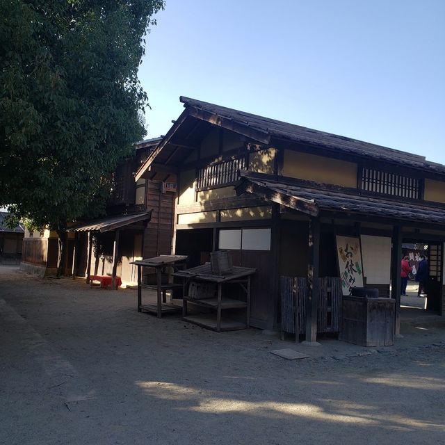 「東映太秦映畫村」：體驗時代劇拍攝現場，京都北部重要景點