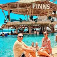 Finns Beach Club 😍🇮🇩