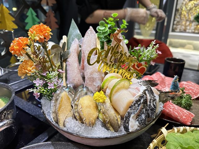 東豐東鍋物：高質感的個人鍋，濃郁的雞湯讓人回味無窮