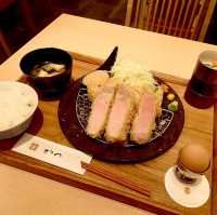 覚王山とんかつ わだ福