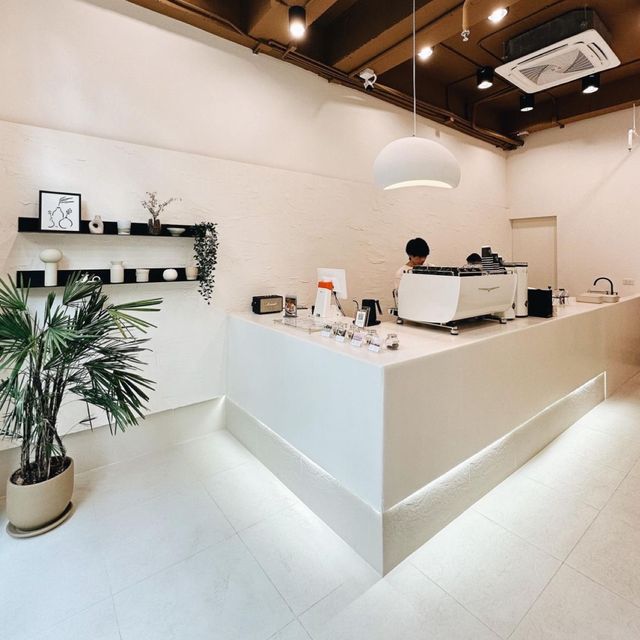 「HOP Coffee Bar」- 美味咖啡和甜點，絕對值得推薦