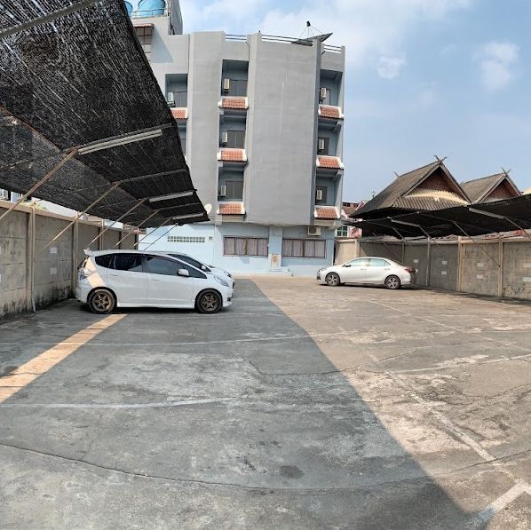 โรงแรมตัวเมืองเชียงราย B2เชียงราย ไนท์บาซาร์