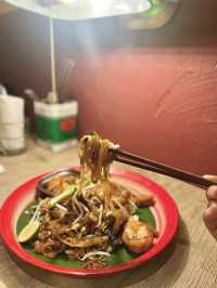 PMQ元創方靚靚泰式餐廳🇹🇭🥘🧋