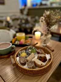 西環新開一間歐式靚靚打卡Cafe🌸☕️× fine dining🍽