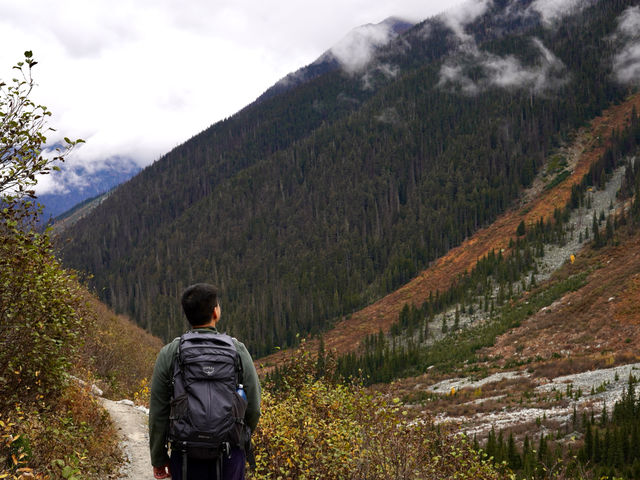 Shy glaciers of Glacier Natl Park 🙈