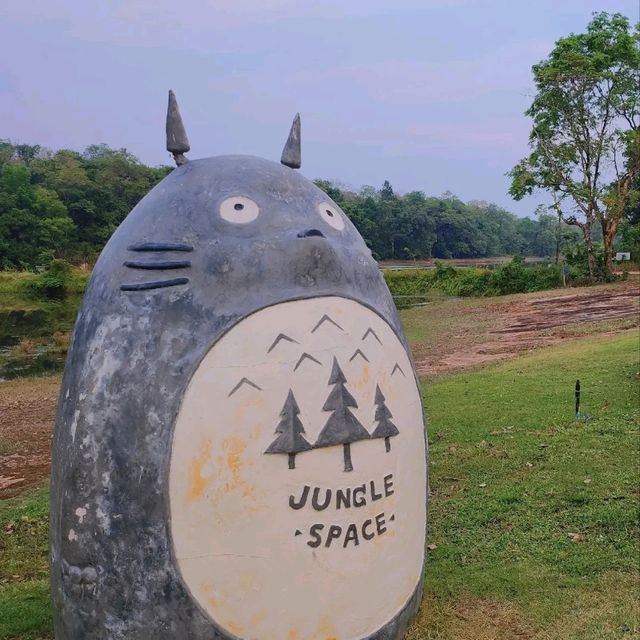 คาเฟ่ในป่า Jungle space นครพนม