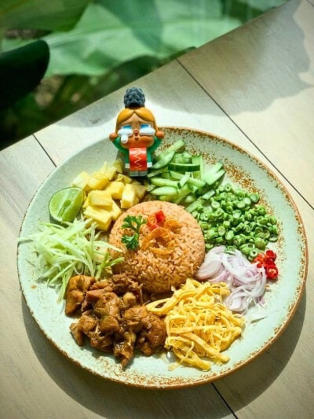 วิวหลักล้าน อาหารหลักร้อย Khaothong hill cafe