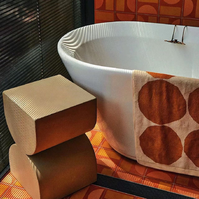 Experience Modern Comfort at Slow Beam, West Hobart