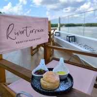 River Terrace Rooftop Bar and Cafe 