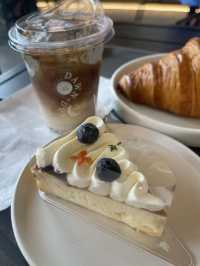 Dawn to Dusk Cafe BKK