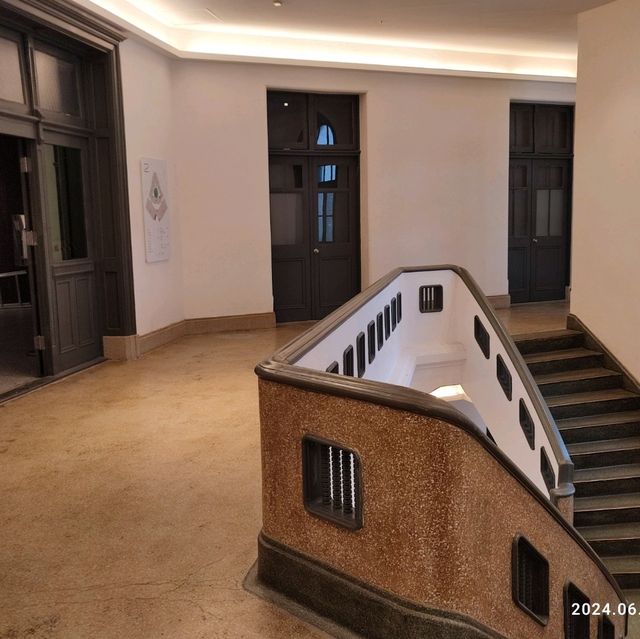 中國台灣台南市美術館1館深深瞭會哲學心理藝術