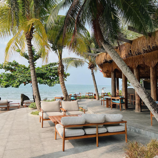 Mercure Rayong Lomtalay Villas & Resort