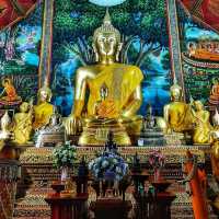 สักการะพระพุทธศรีมิ่งมงคล ณ วัดศรีเกิด