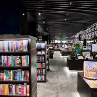 Tsutaya Bookstore at Pavilion Bukit Jalil: A Haven for Book Lovers