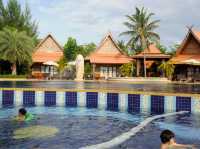 บ้านกรูด อาเคเดีย รีสอร์ท ที่พักติดหาดธรรมชาติสุดๆ