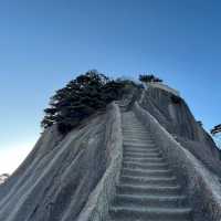 「石牛山景區：壯麗山巒」