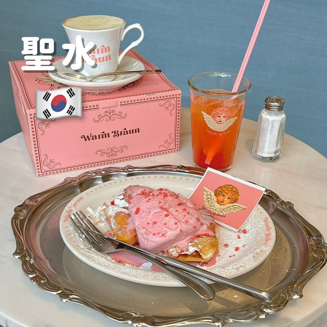 【韓国旅行🇰🇷/ソウル】フランス発祥のもちもちスイーツが食べられるカフェ🩷