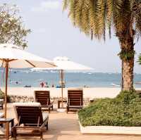  Dusit Thani Pattaya