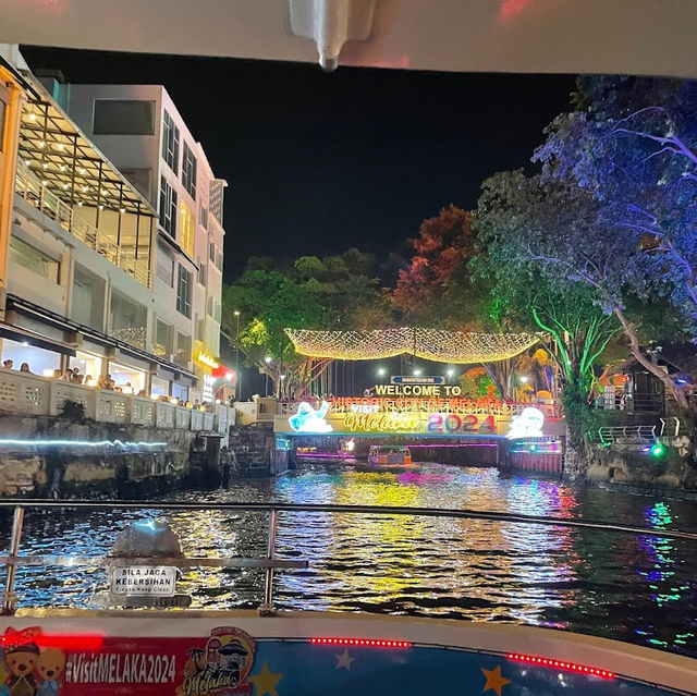 🇲🇾 Discover Melaka’s Charm on a Scenic River Cruise