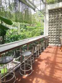 Spacious & Green