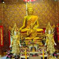 Wat Maneewong