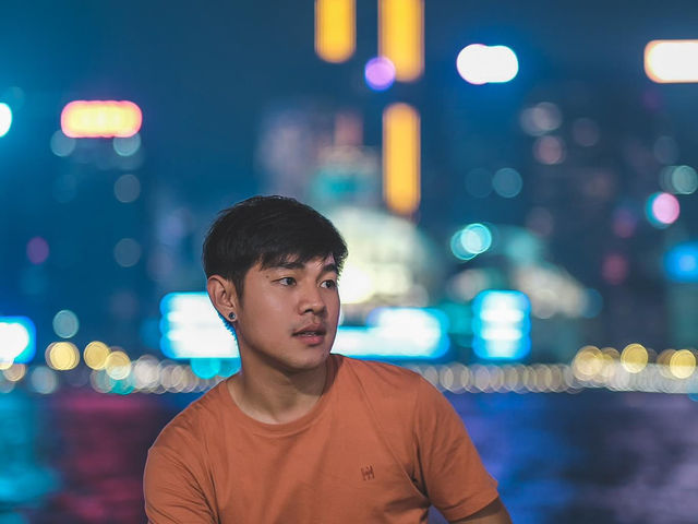 ชมแสงไฟยามค่ำคืน ที่ Victoria Harbour 🌃